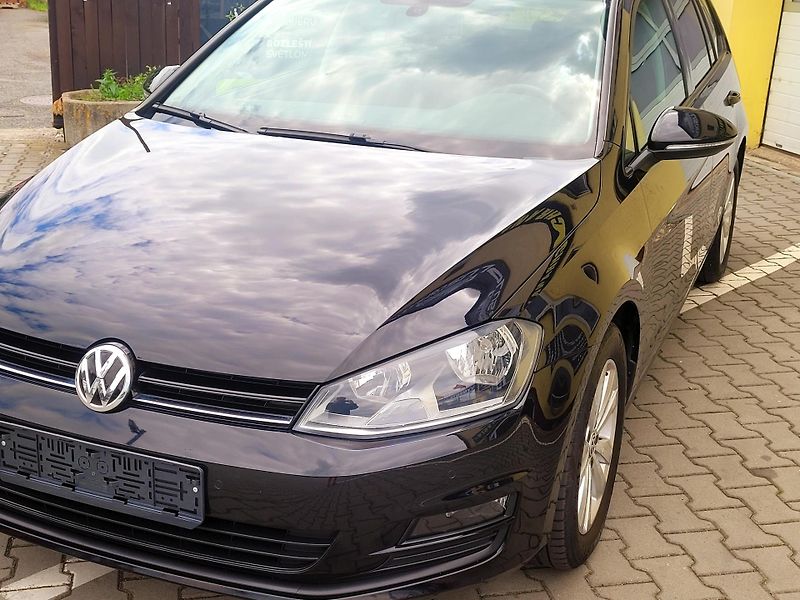 Volkswagen Golf 1,2TSi *SERV.KNIHA*            - fotka 3 z 45