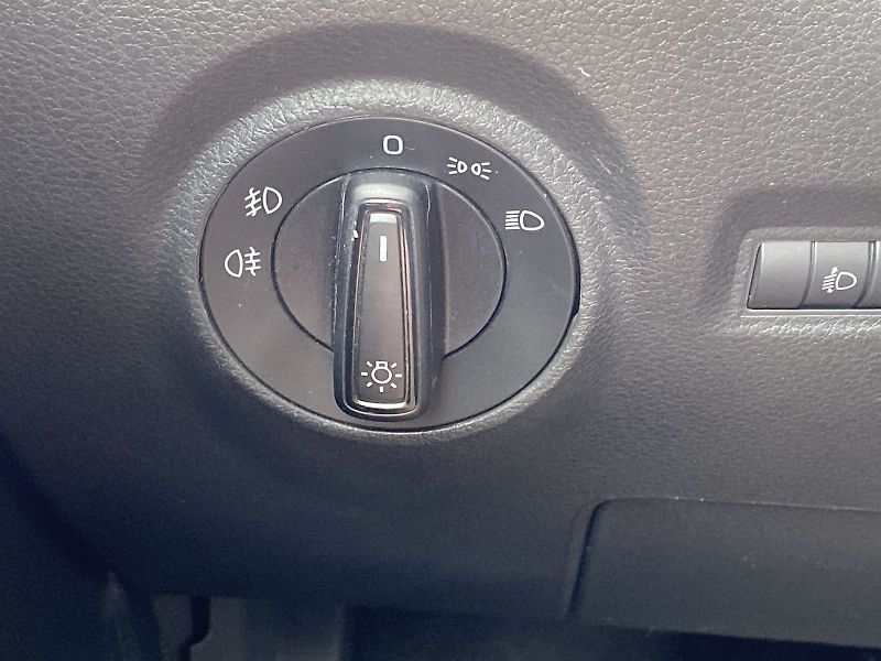 Škoda Fabia (2022) Combi 1.0 TSI Ambition TOP - fotka 17 z 28