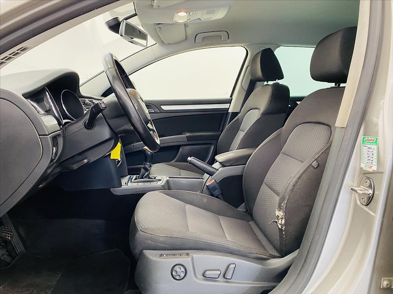 Škoda Superb 2,0 TDI 125kW 4x4 Elegance - fotka 5 z 25