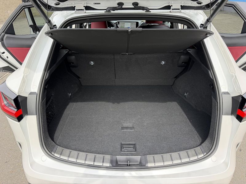 Lexus NX 350h 140kW HEAD-UP - fotka 21 z 21