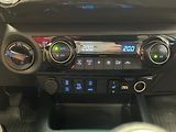 Toyota Hilux Double Cab - 2.8L Diesel - 6 M - náhled 21