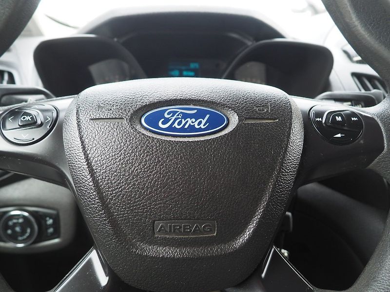 Ford Transit Connect (2018) 1.5TDCi  L2H1 - fotka 19 z 26