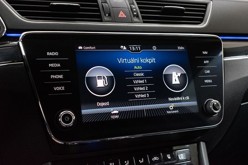 Škoda Superb 2.0TDI L&K*N.TOPENÍ*DPH*ČR 1.M - fotka 31 z 48