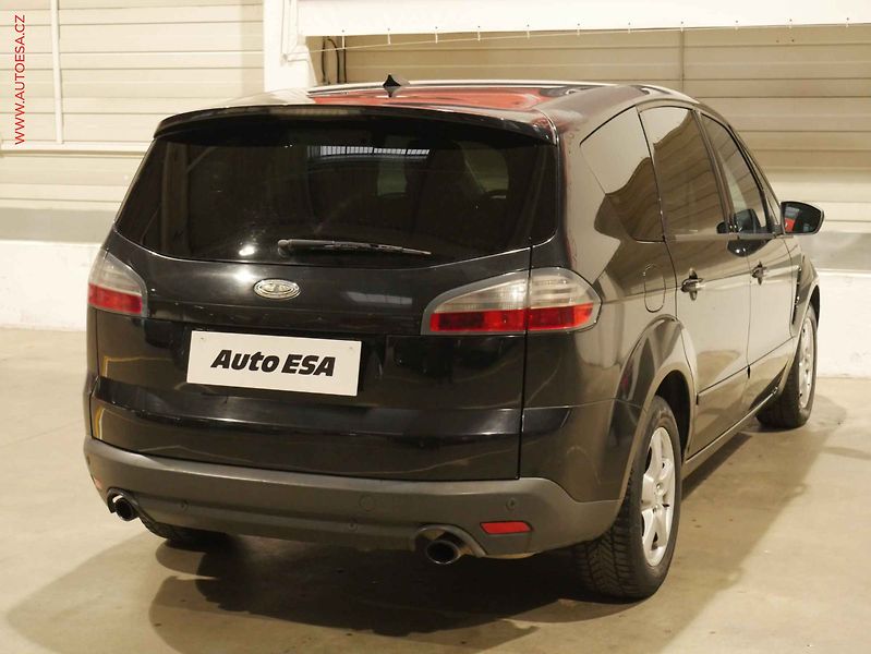 Ford S-MAX (2009) 2.2.TDCi, xenon, autoAC - fotka 6 z 20