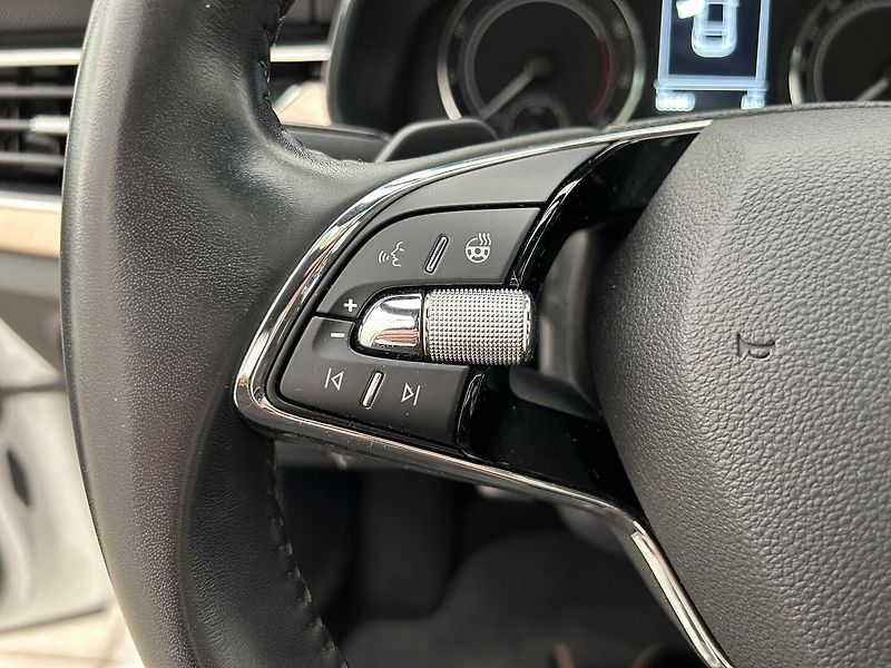 Škoda Scala 1.5 TSI Style - fotka 12 z 27