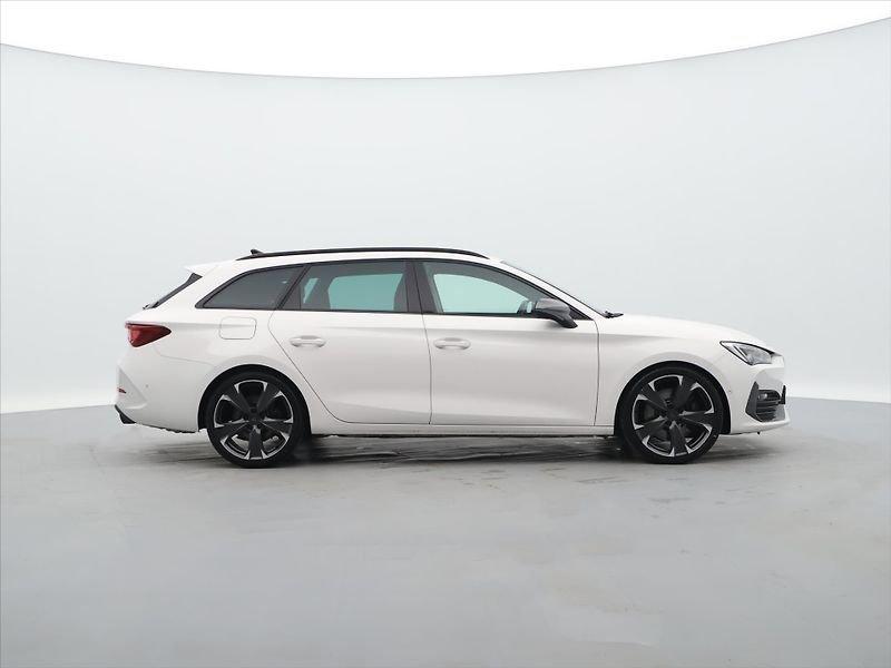 Cupra Leon ST 2,0 TSI DSG DPH - fotka 8 z 30