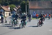 Kublovský sraz mopedů