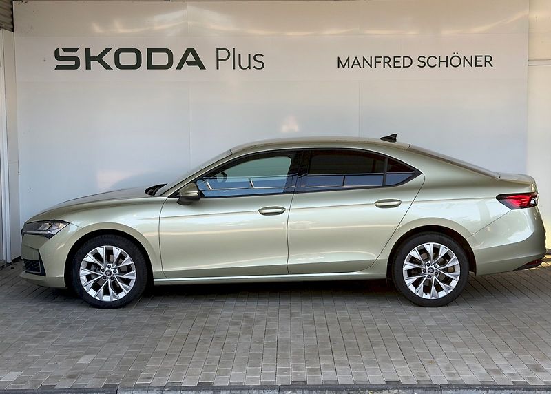 Škoda Superb (2025) Selection 2.0 TDI / 110 kW DSG - fotka 3 z 31