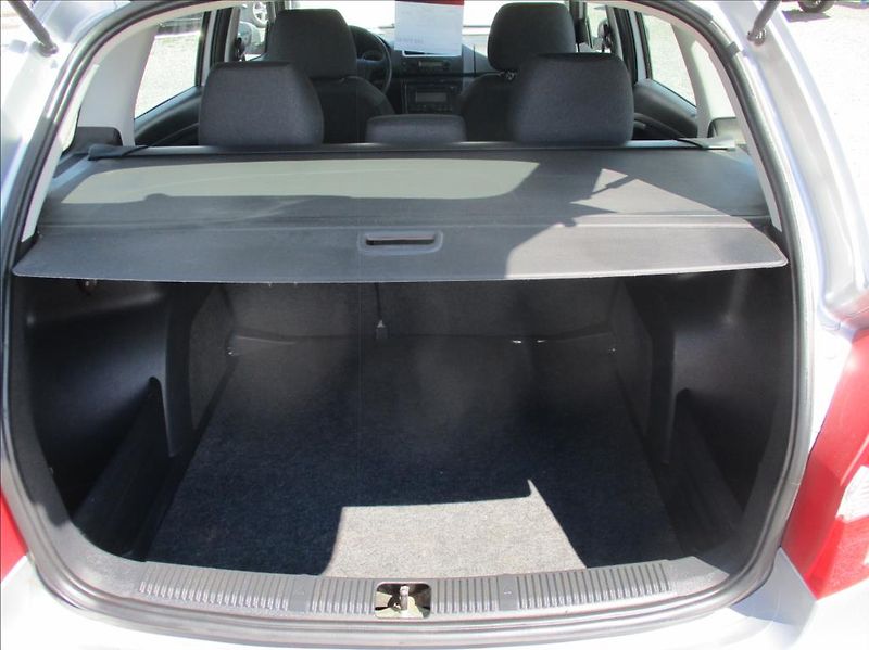 Škoda Fabia 1,4 i 16v, aut. klimatizace, - fotka 9 z 24