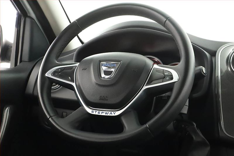Dacia Logan (2018) 0.9 TCe, ČR,1.maj, Navi - fotka 14 z 15