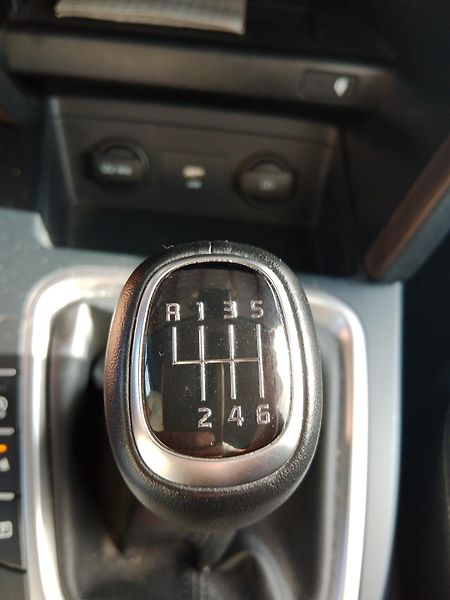 Kia Ceed SW (2022) 1,5 T-GDi GPF TOP         - fotka 8 z 11