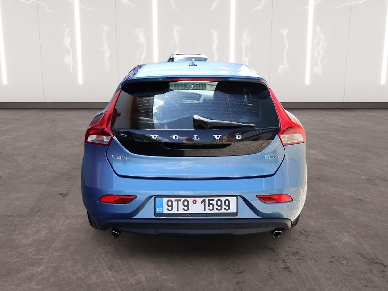 Volvo V40 (2015) - fotka 3 z 24