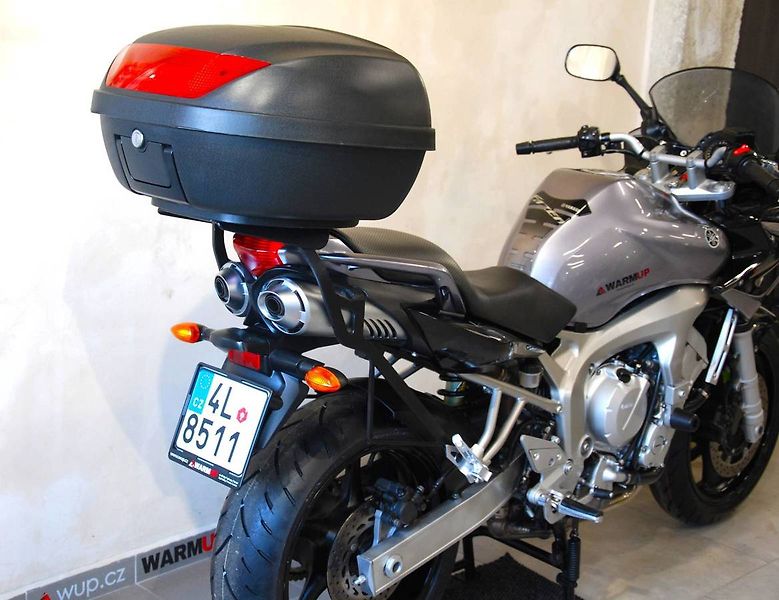 Yamaha FZ 6 S Fazer (2008) FZ6 S - nové pneu, hezký stav, - fotka 4 z 20
