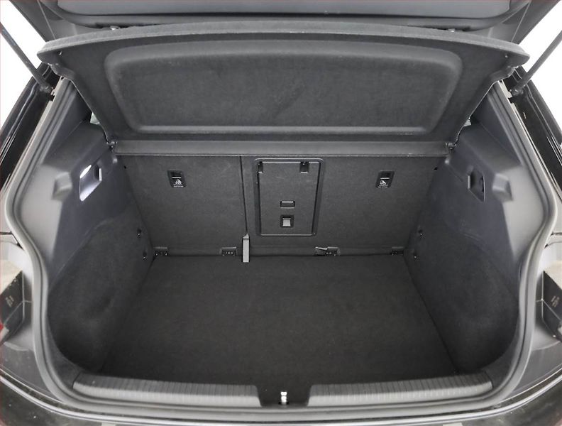 Volkswagen ID.3 (2020) 1st (62 kWh), SoH 89% - fotka 18 z 20
