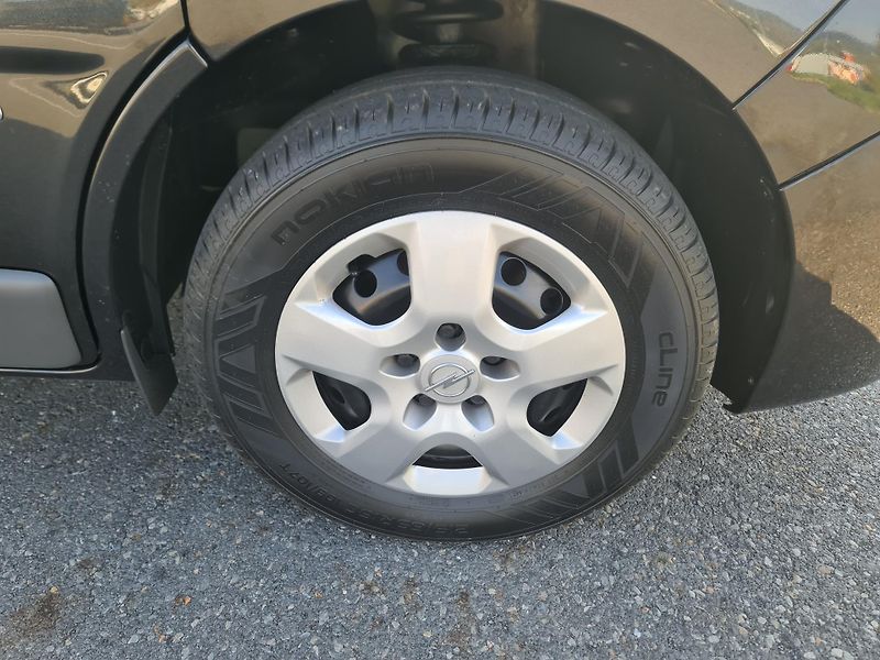 Opel Vivaro (2012) LONG 2.0 CDTi HRADEC KRÁLOVÉ - fotka 77 z 89