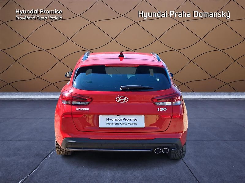 Hyundai i30 1,5   TGDI,DCT,N LINE Safety - fotka 5 z 9