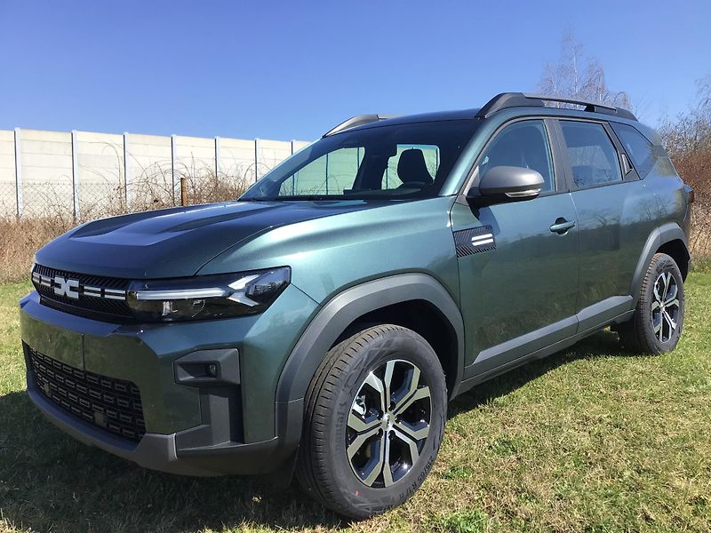 Dacia Bigster (2026) AUTOMAT 4X4 LPG BOH. VÝBAVA - fotka 2 z 17