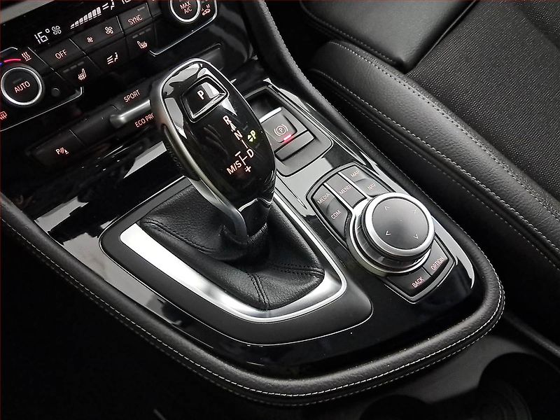 BMW Řada 2 (2019) 218i Gran Tourer, Automat - fotka 16 z 20