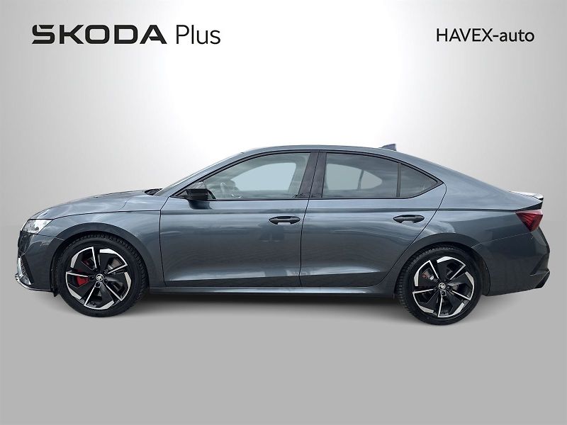 Škoda Octavia (2021) 2.0 TSI DSG RS - fotka 3 z 36