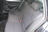 Škoda Octavia 2.0 TDI DSG NAVIGACE XENONY - náhled 21