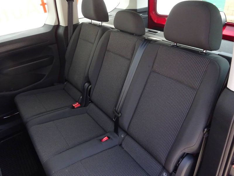 Volkswagen Caddy (2026) 1,5 TSI - fotka 8 z 25