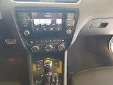 Škoda Octavia 2.0 TDI Combi RS NAVI WEBASTO  - náhled 11