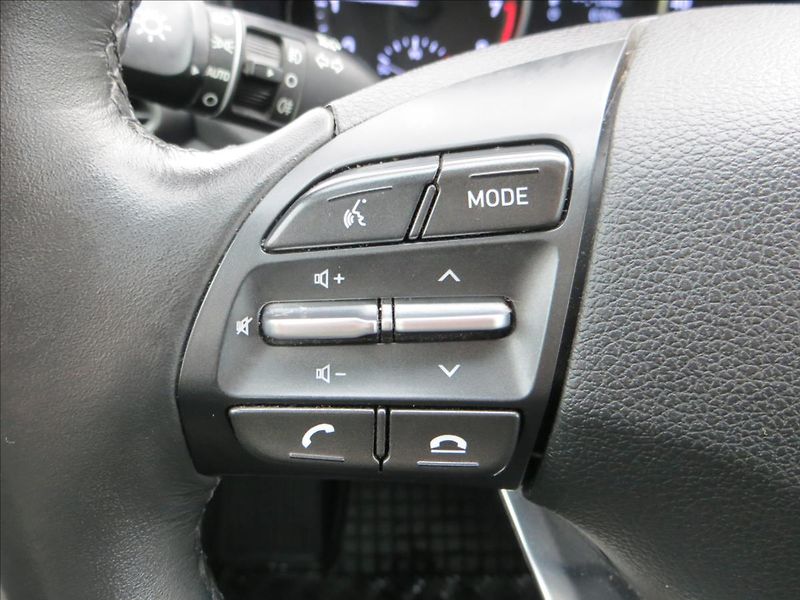 Hyundai i30 1,5 T-GDI 117kW Family Smart - fotka 21 z 26