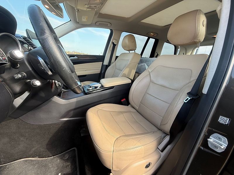 Mercedes-Benz GLS - fotka 10 z 19