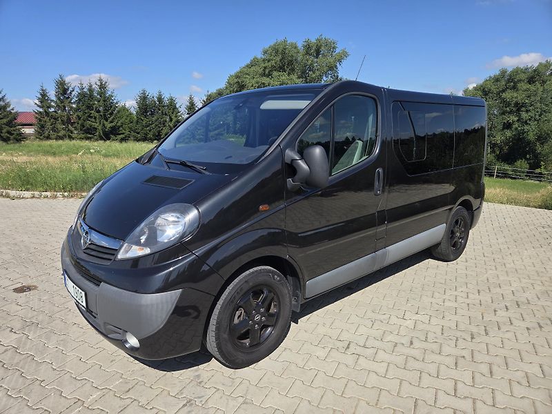 Opel Vivaro 2.0CDTI 84kw  - fotka 2 z 30