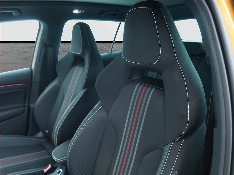 Škoda Kamiq (2024) 1.0 TSI - fotka 22 z 23