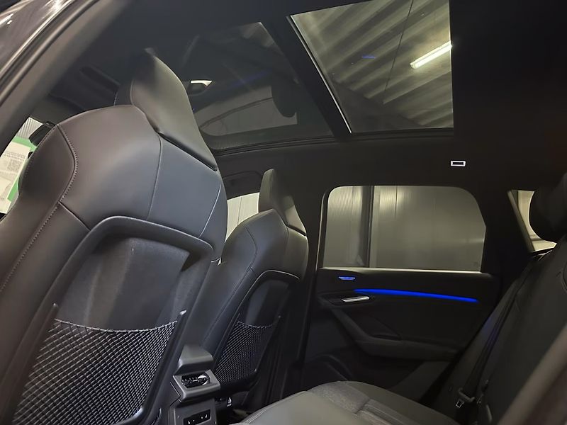 Audi Q6 e-tron perf. S-Line B&O Vzduch Pano - fotka 15 z 28