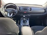 Kia Sportage (2010) 2.0CRDi AWD, Xenon, park - náhled 8