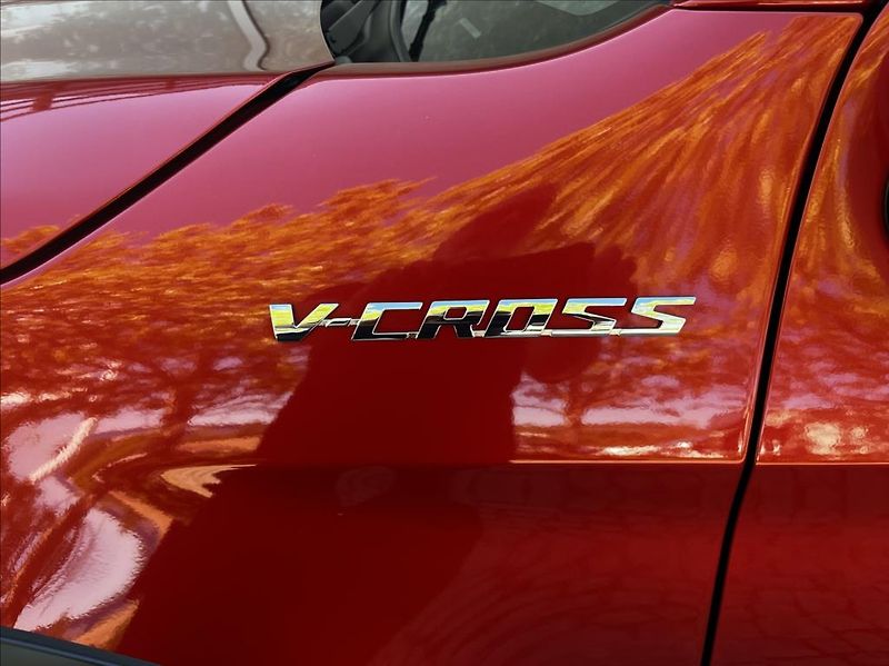 Isuzu D-Max 1,9 Double Cab  6AT V-Cross 4x - fotka 27 z 27