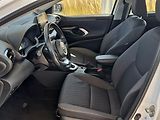 Toyota Yaris 1.5 HEV 1 CVT Comfort tech - náhled 9