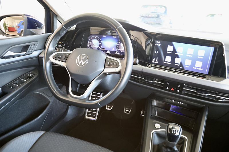 Volkswagen Golf Variant (2023) 2.0TDI LED Navi Tažné Display - fotka 21 z 31