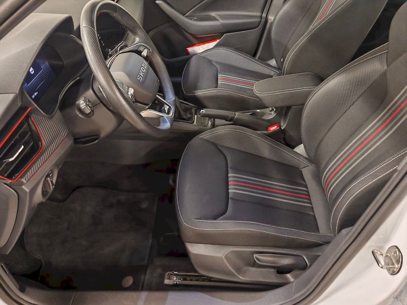 Škoda Kamiq (2025) 1.0 TSI 85 kW DSG Monte Carlo - fotka 21 z 29