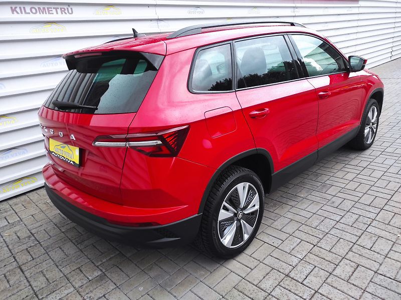 Škoda Karoq 2,0TDi 85kW STYLE,TZ,ČR - fotka 3 z 38