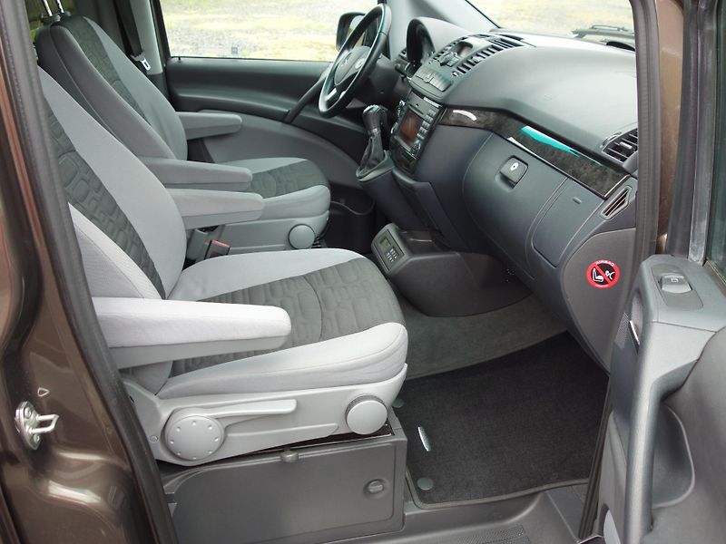 Mercedes-Benz Viano (2013) 3.0 CDI V6/ČR/MARCO POLO/6MÍST - fotka 26 z 123