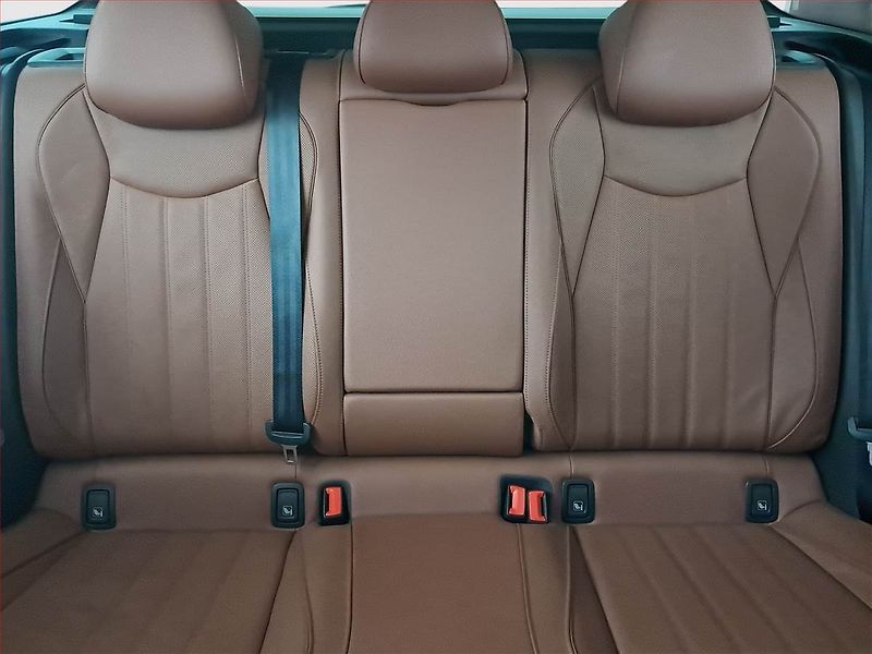 Škoda Superb (2024) Selection 1.5 TSI - fotka 10 z 29