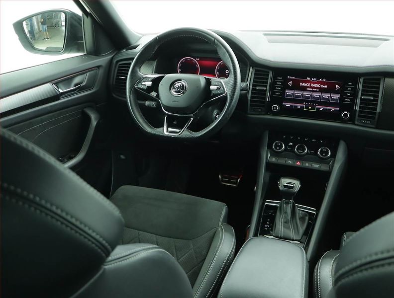 Škoda Kodiaq (2022) Sportline 1.5 TSI - fotka 7 z 18