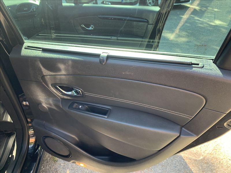 Renault Grand Scénic 1,6 DCi  Megane Scenic - fotka 18 z 21