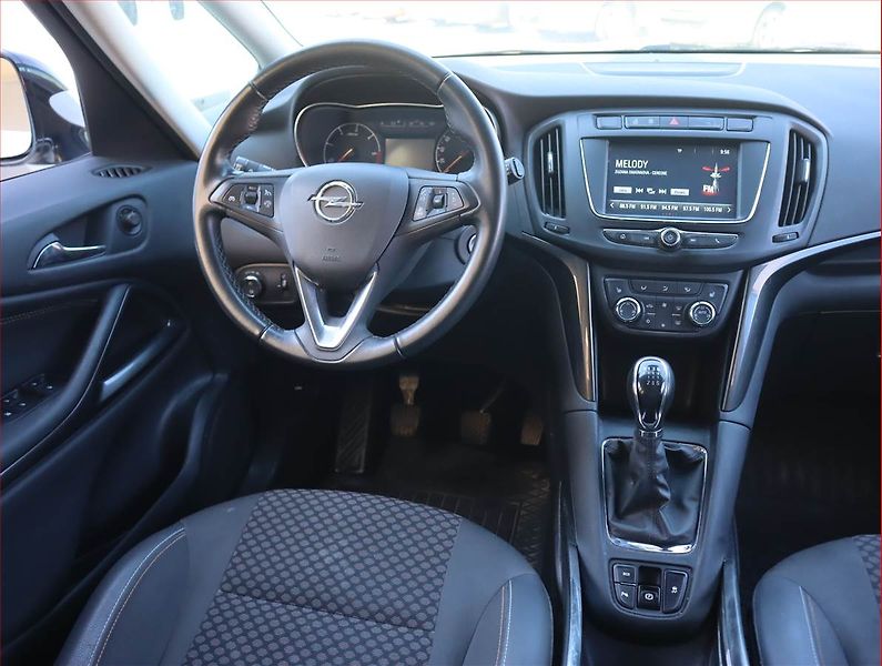 Opel Zafira (2019) 1.6 CDTI, 7 míst, Serv.kniha - fotka 7 z 19