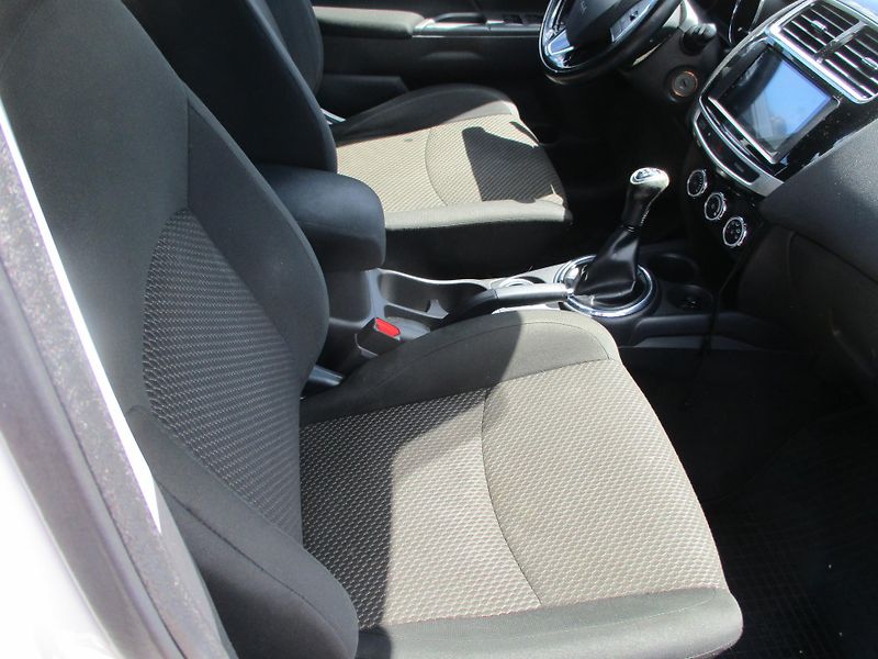 Mitsubishi ASX (2016) 1,6i - fotka 6 z 10