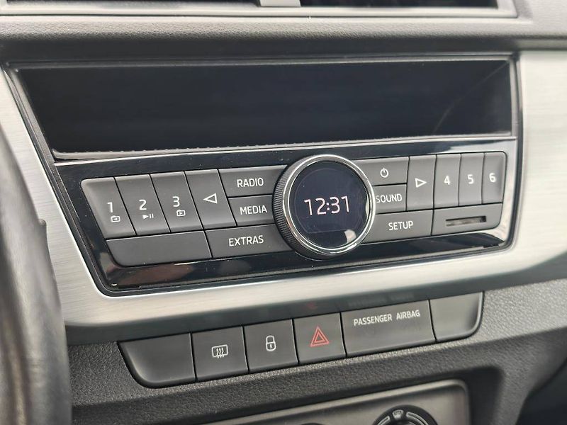 Škoda Fabia Ambition Green tec 1,2TSI - fotka 18 z 21