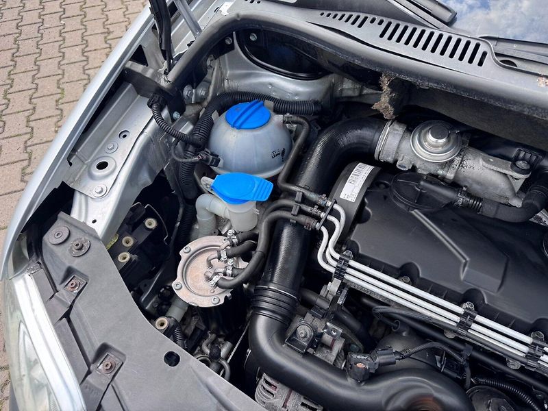 Volkswagen Caddy (2005) 1,9 TDI 77KW 2X ŠOUPAČKY 2.MAJ - fotka 41 z 46