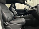 MG MG3 EXCLUSIVE HYBRID+ AUT CZ 1.maj - náhled 17