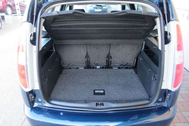 Škoda Roomster 1.2 TSi KLIMA SADA KOL - fotka 18 z 21