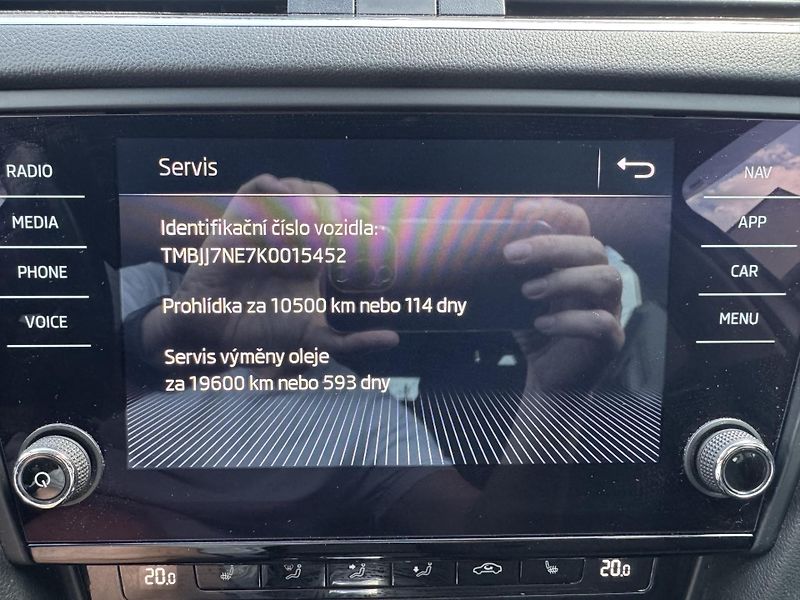 Škoda Octavia (2018) 2.0TDI DSG STYLE+ ACC NAVI ČR - fotka 21 z 23
