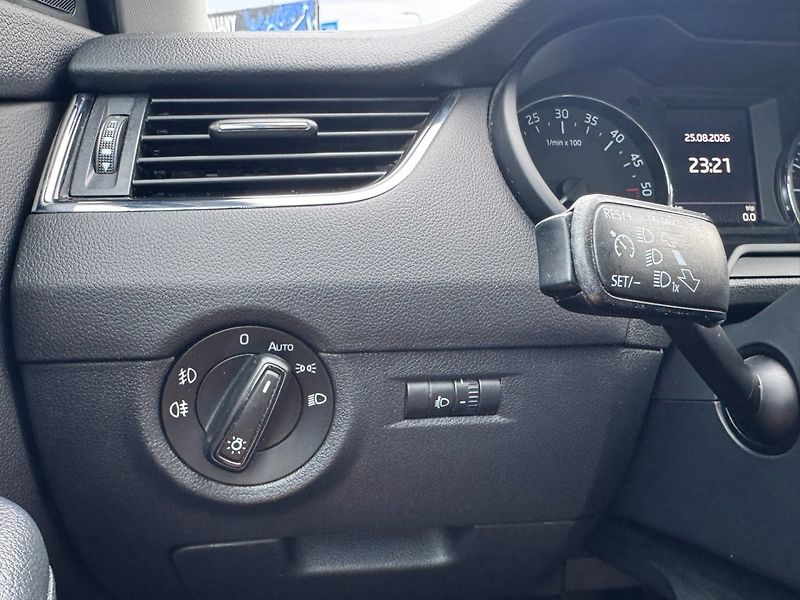 Škoda Octavia (2014) 1,6 TDI 77 KW STK - fotka 27 z 49