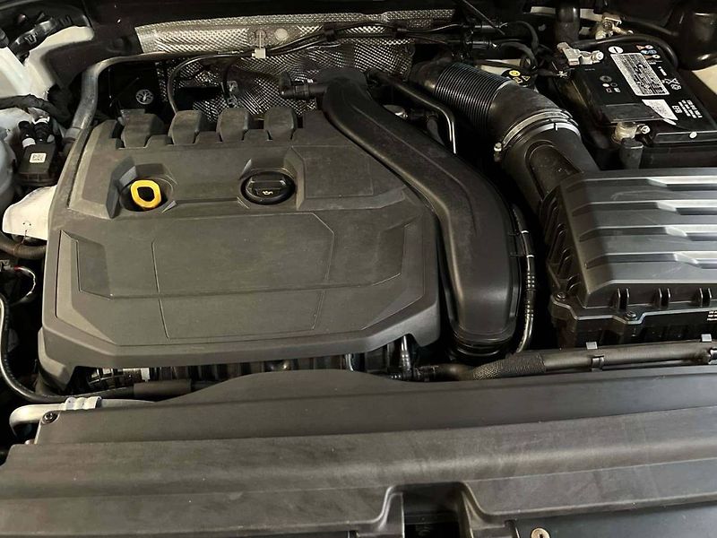 Volkswagen Tiguan (2022) 1.5 TSI Life - fotka 16 z 20